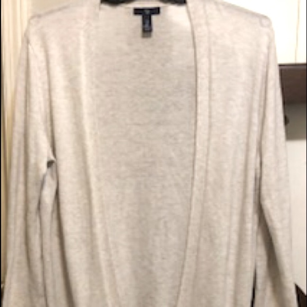 Cotton cardigan by the gap extra-large great condition